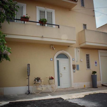 Portopalo Di Capo Passero Il Giardino Nascosto B&B 외부 사진